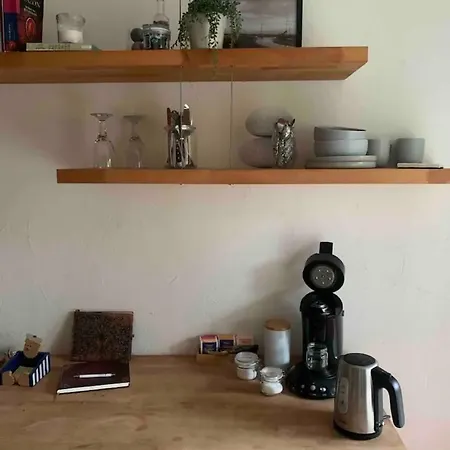 Souterrain Appartment, Eigene Dusche U Wc *