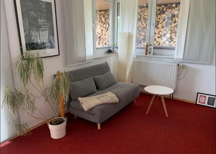 Souterrain Appartment, Eigene Dusche U Wc Kwatera prywatna Detmold